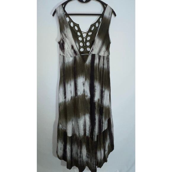 Venus Hi-Low Tie-Dye & Lace Dress - Women's Size‎ M -  Tiered, Flowy Boho Style - Picture 3 of 10